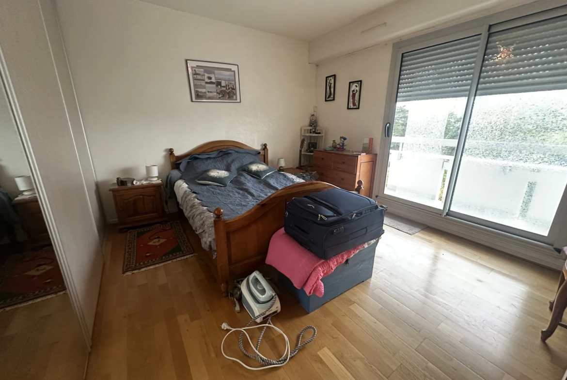 Appartement T3 avec parking à Bellerive sur Allier 