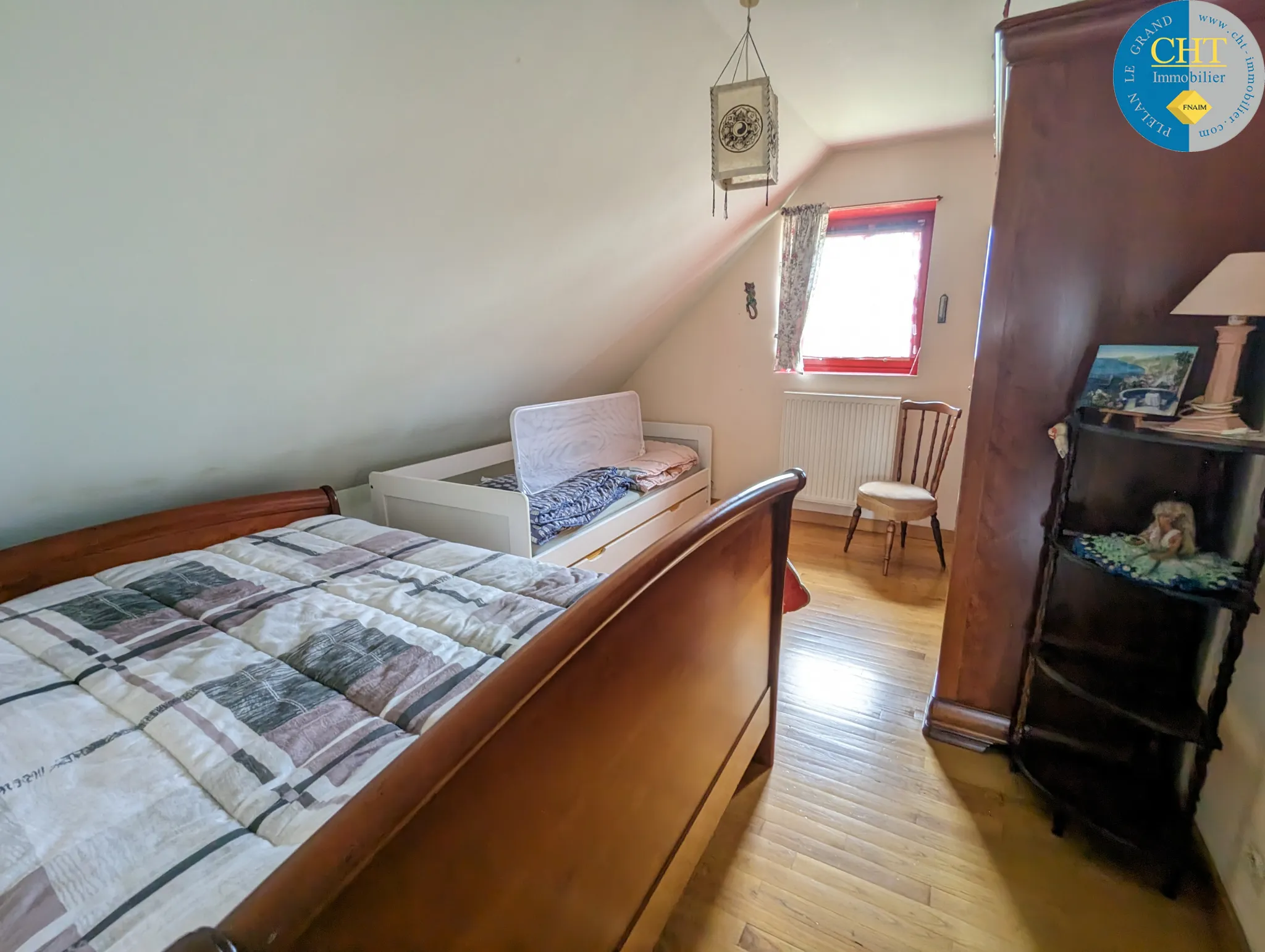 Maison à vendre à Guer, centre-ville, 111 m² pour 217 300 euros 