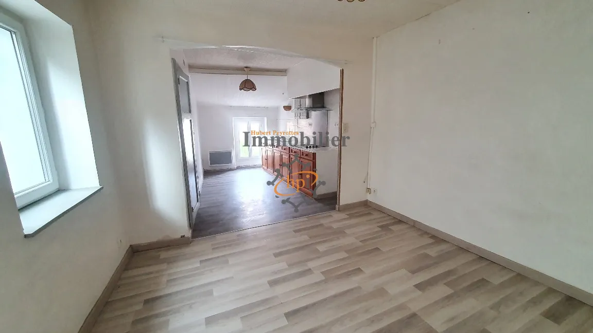 Appartement de type 2 bis à vendre à Saint Affrique 