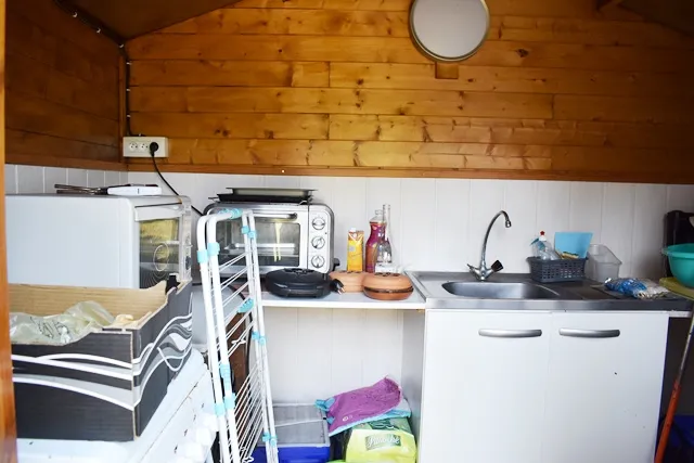 Terrain de loisirs avec mobil-home à St Pierre d'Oléron 