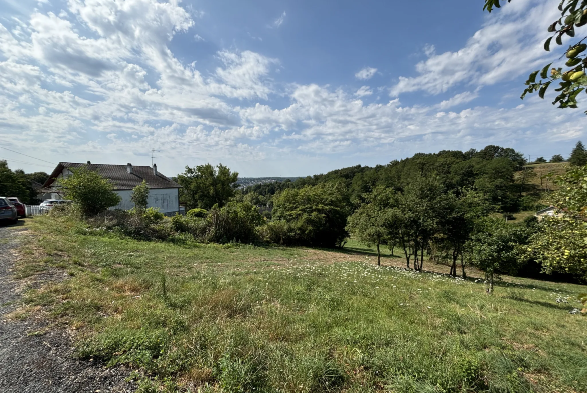 Terrain à bâtir à la Pigeonnie - Brive la Gaillarde 