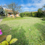 Grandes Maison Familiale avec Jardin à Mirefleurs