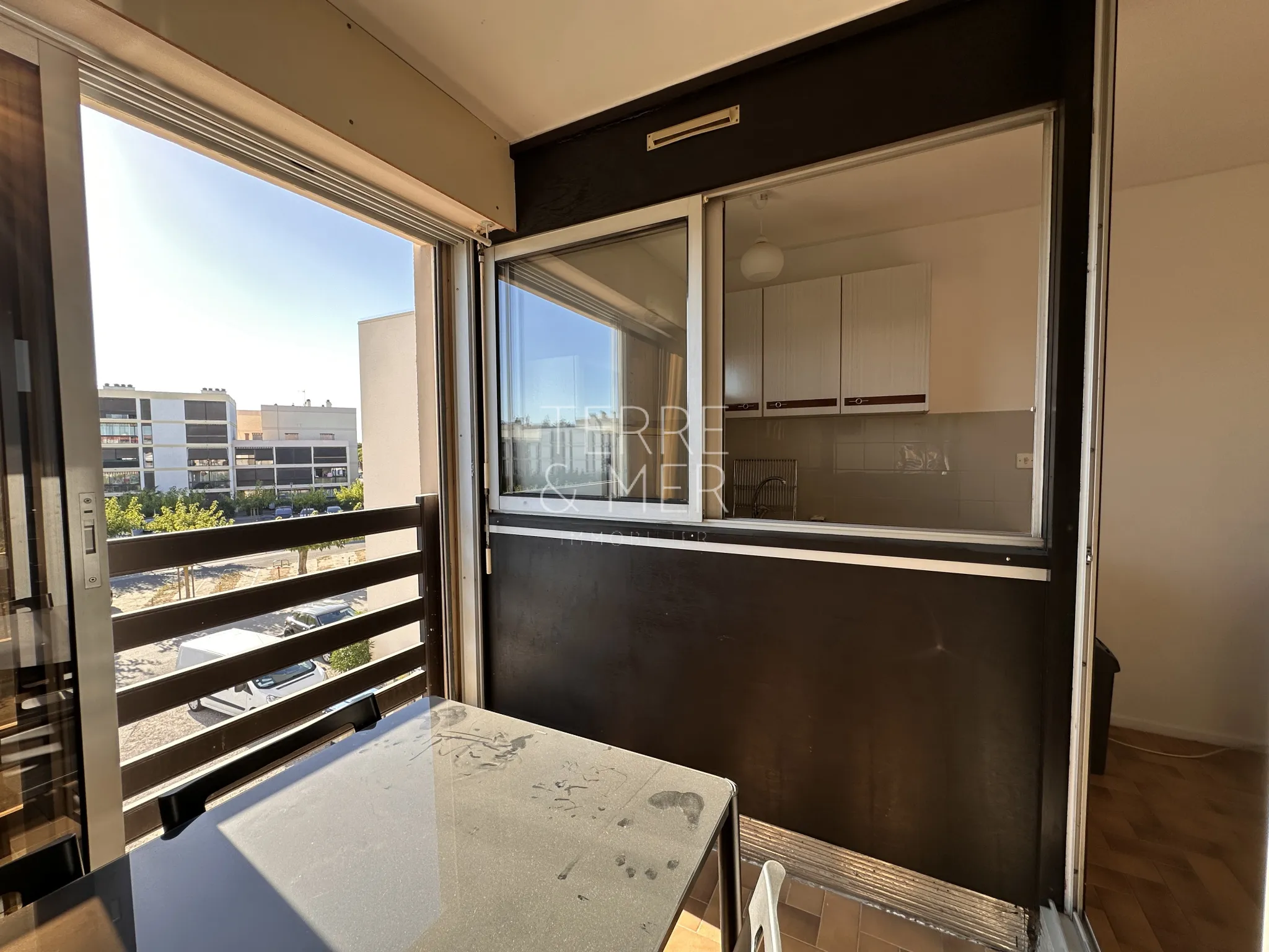 À vendre : Studio 19m² à Saint-Cyprien-Plage, proche du port 