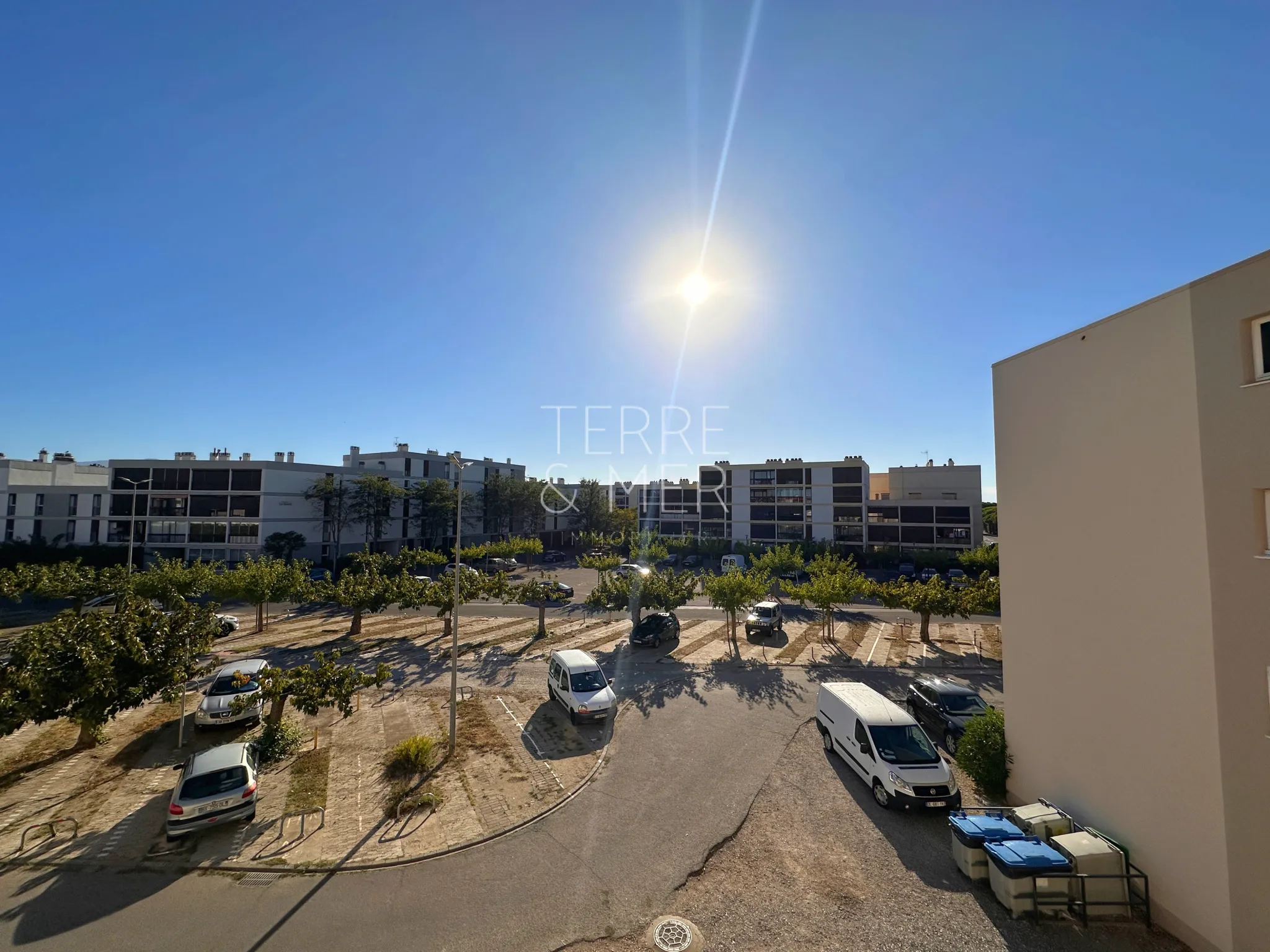 À vendre : Studio 19m² à Saint-Cyprien-Plage, proche du port 