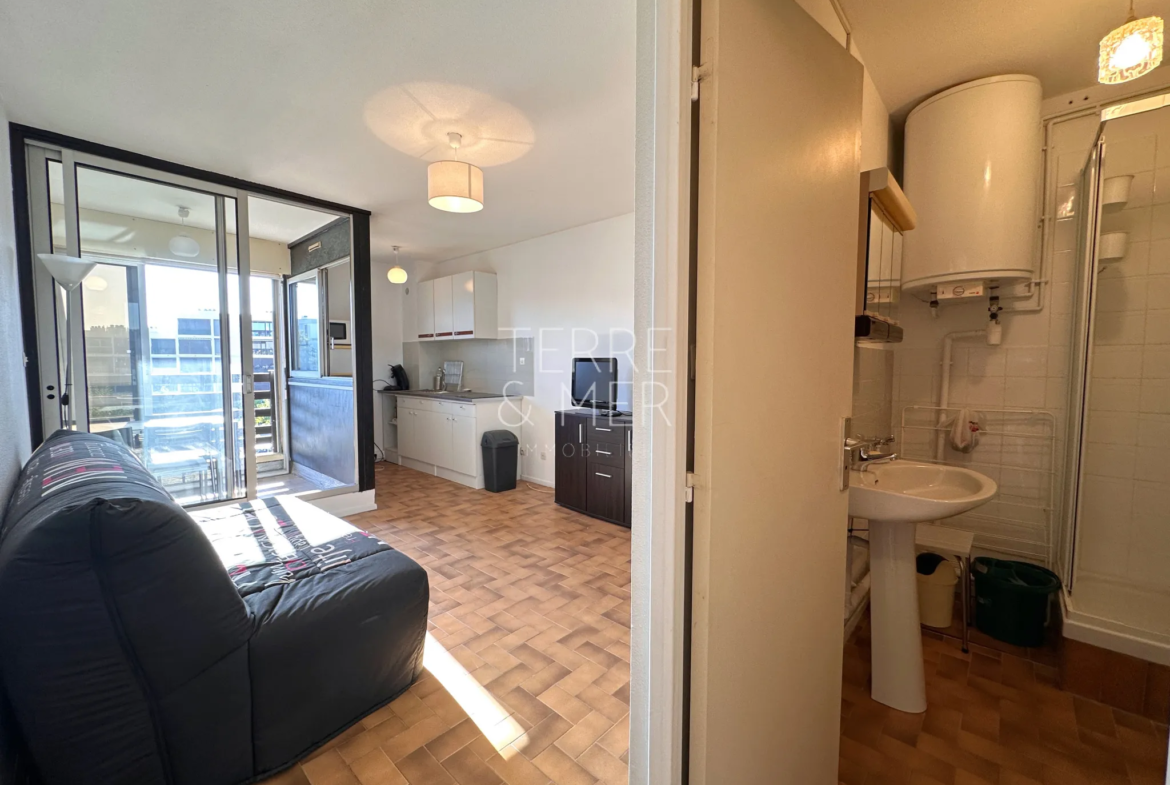 À vendre : Studio 19m² à Saint-Cyprien-Plage, proche du port 