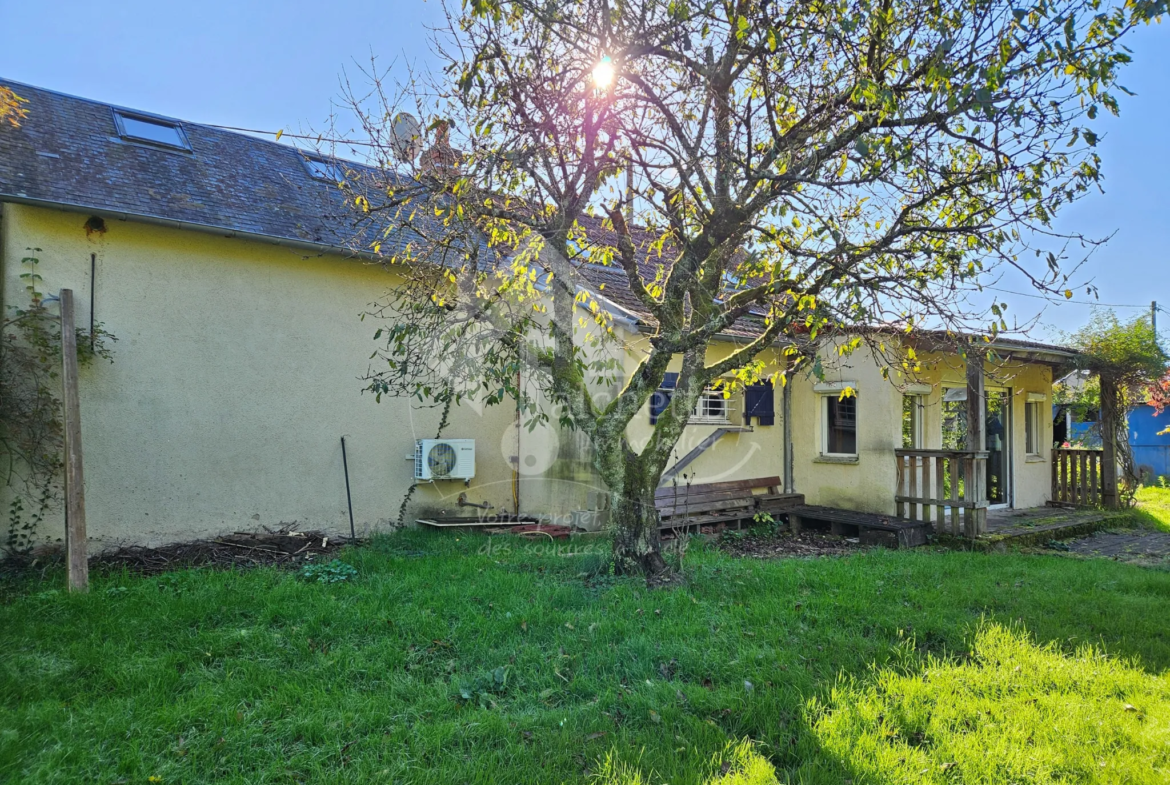 Maison 5 pièces à La Chapelle-aux-Chasses avec terrain de 1170 m² 