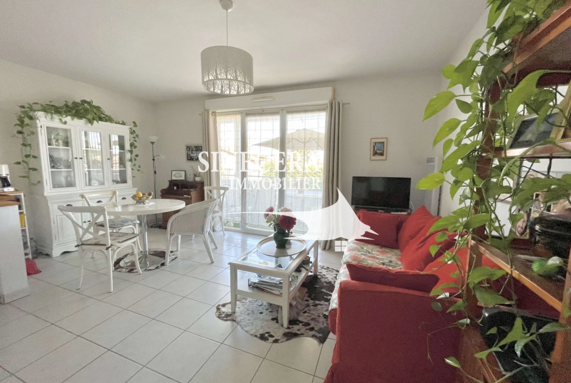 À vendre : Appartement T2 avec garage à Gujan-Mestras 