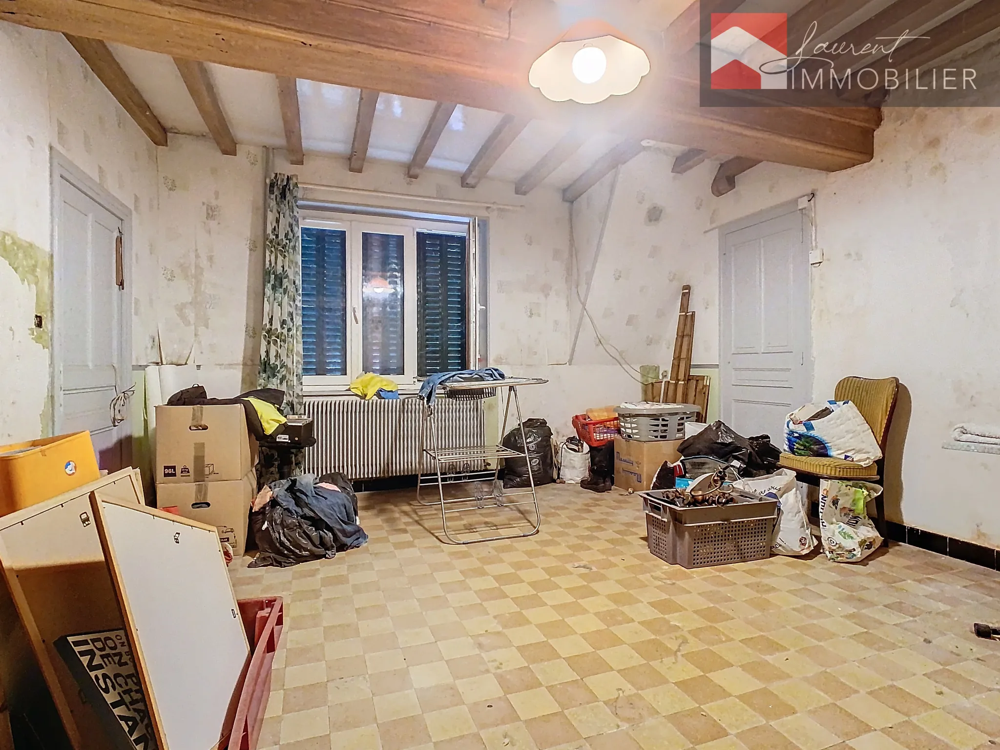 Maison avec 3 chambres et terrasse à vendre à Messey-Sur-Grosne 