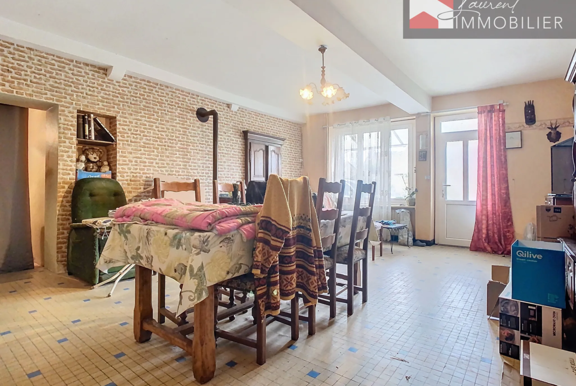 Maison avec 3 chambres et terrasse à vendre à Messey-Sur-Grosne 