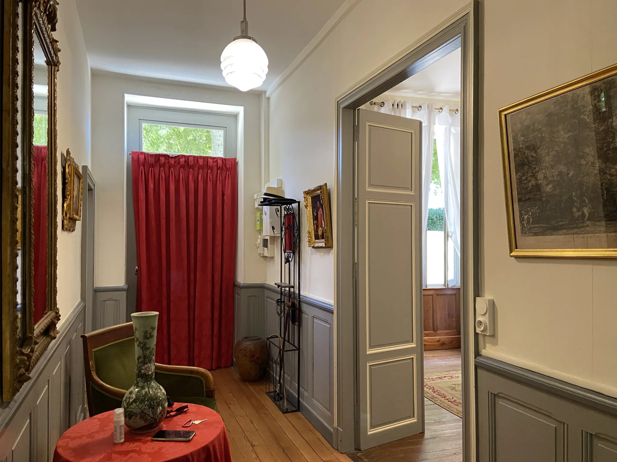 Maison bourgeoise de 248 m² avec cour à Condom 