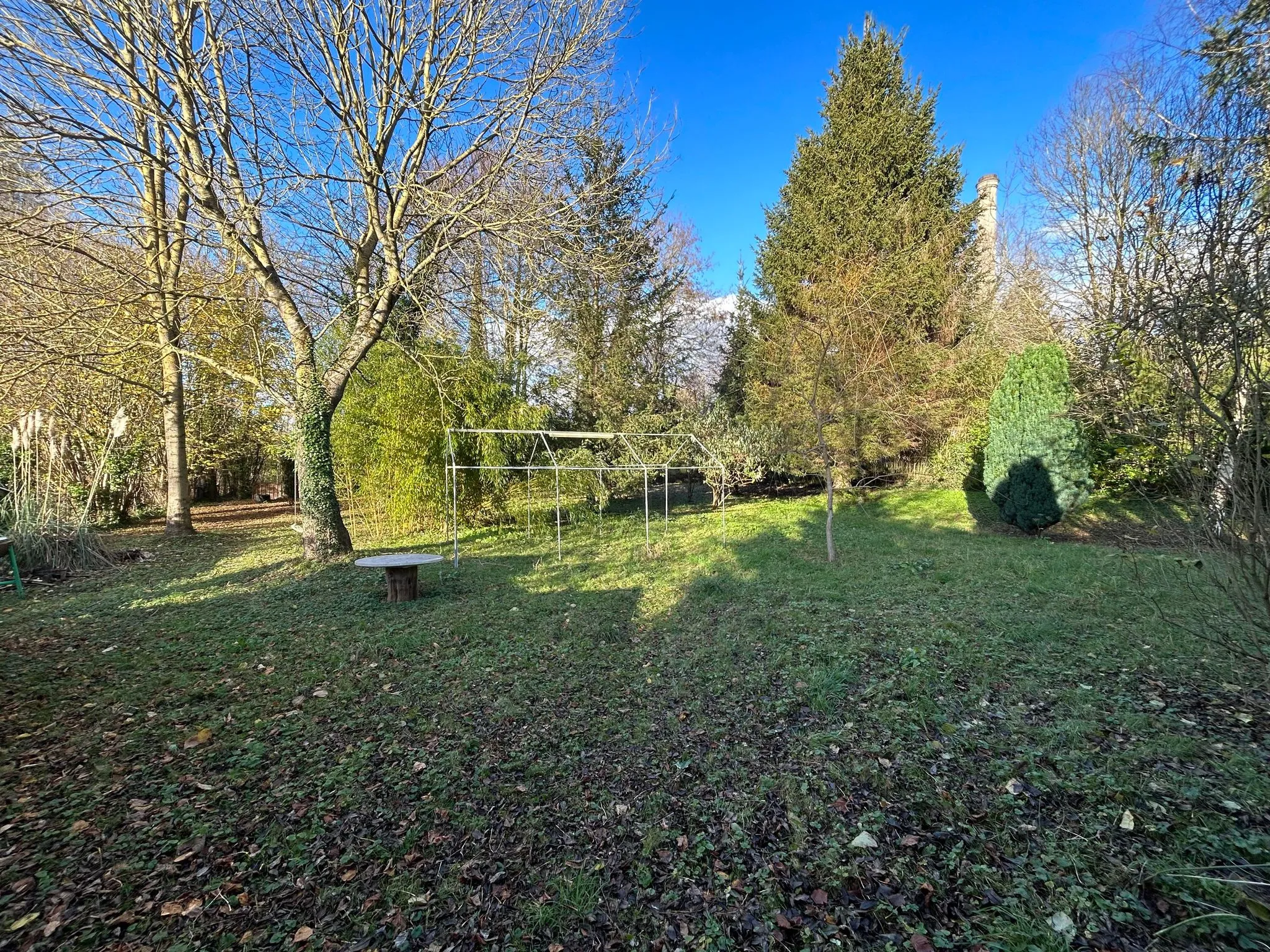 Maison confortable à vendre entre Abbeville et Amiens avec accès à la rivière 