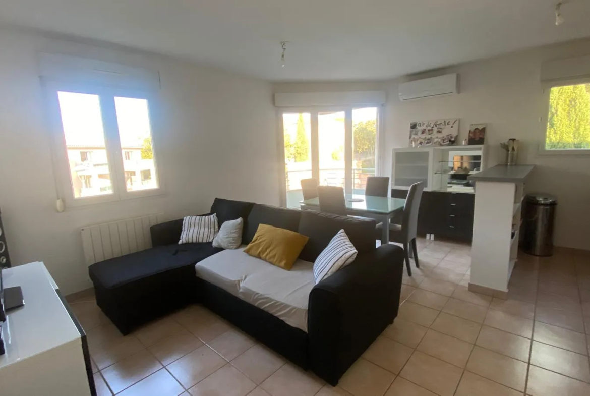 À vendre : Appartement 50 m² à Villeneuve-lès-Avignon 