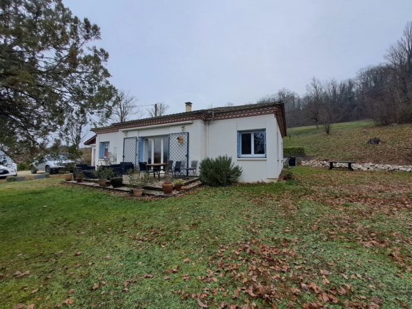 Villa à Casseneuil avec vue sur le Lot à vendre