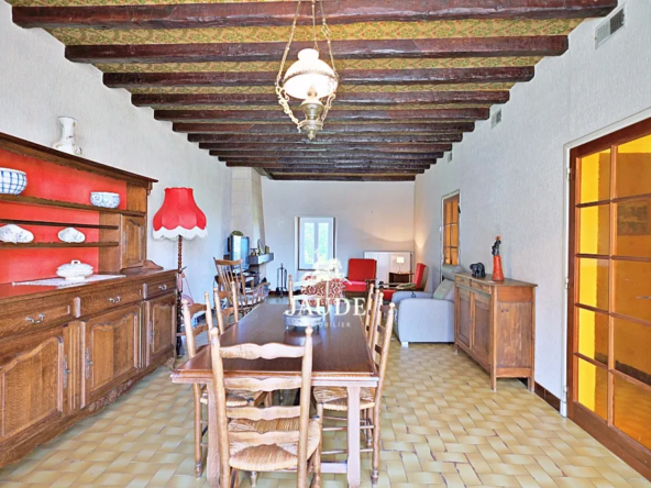 À vendre à Biollet : grande maison F5 avec 4 chambres