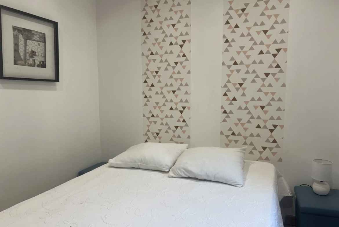 Appartement rénové avec 2 chambres à vendre à Port-Vendres 