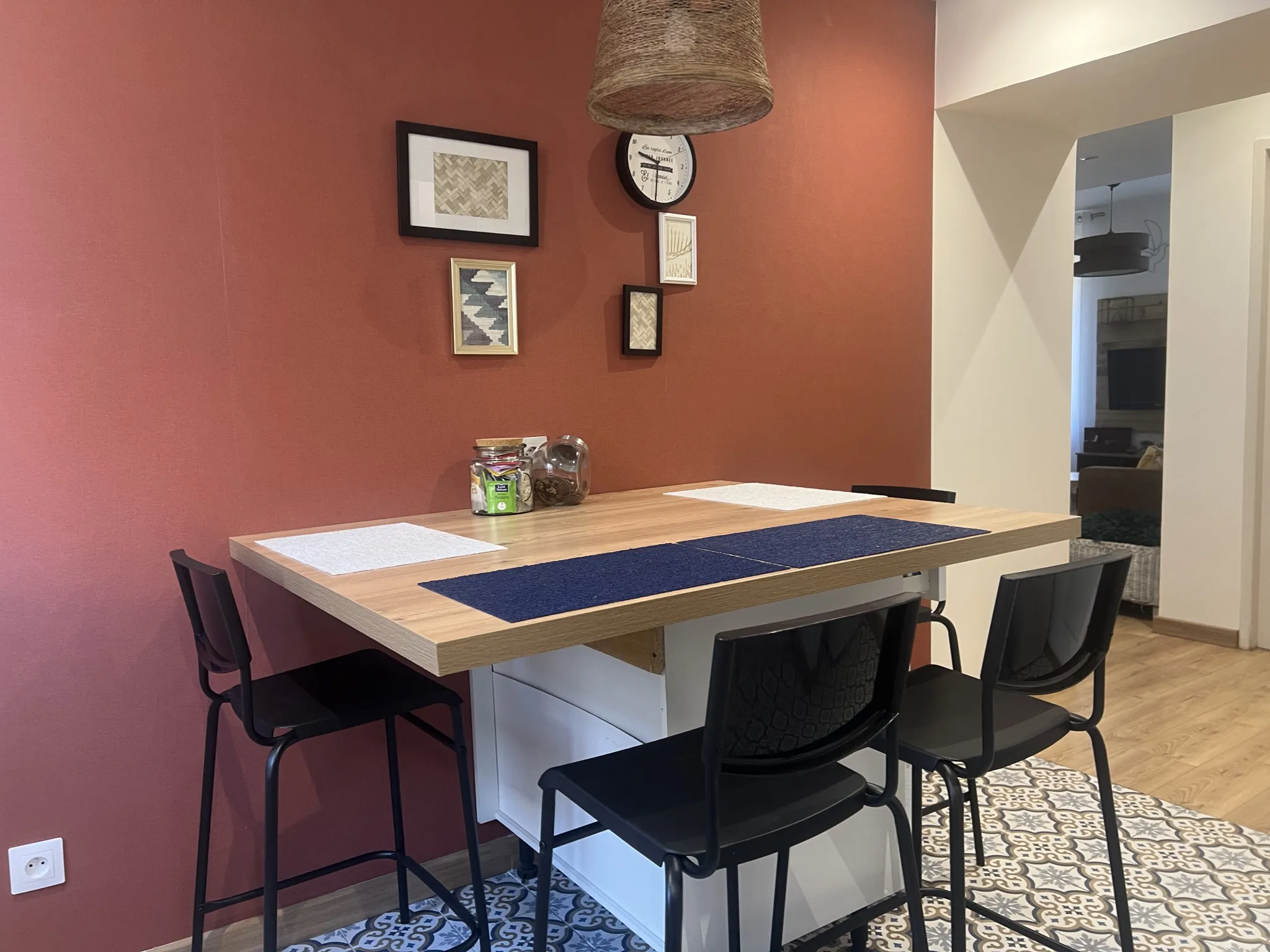 Appartement rénové avec 2 chambres à vendre à Port-Vendres 