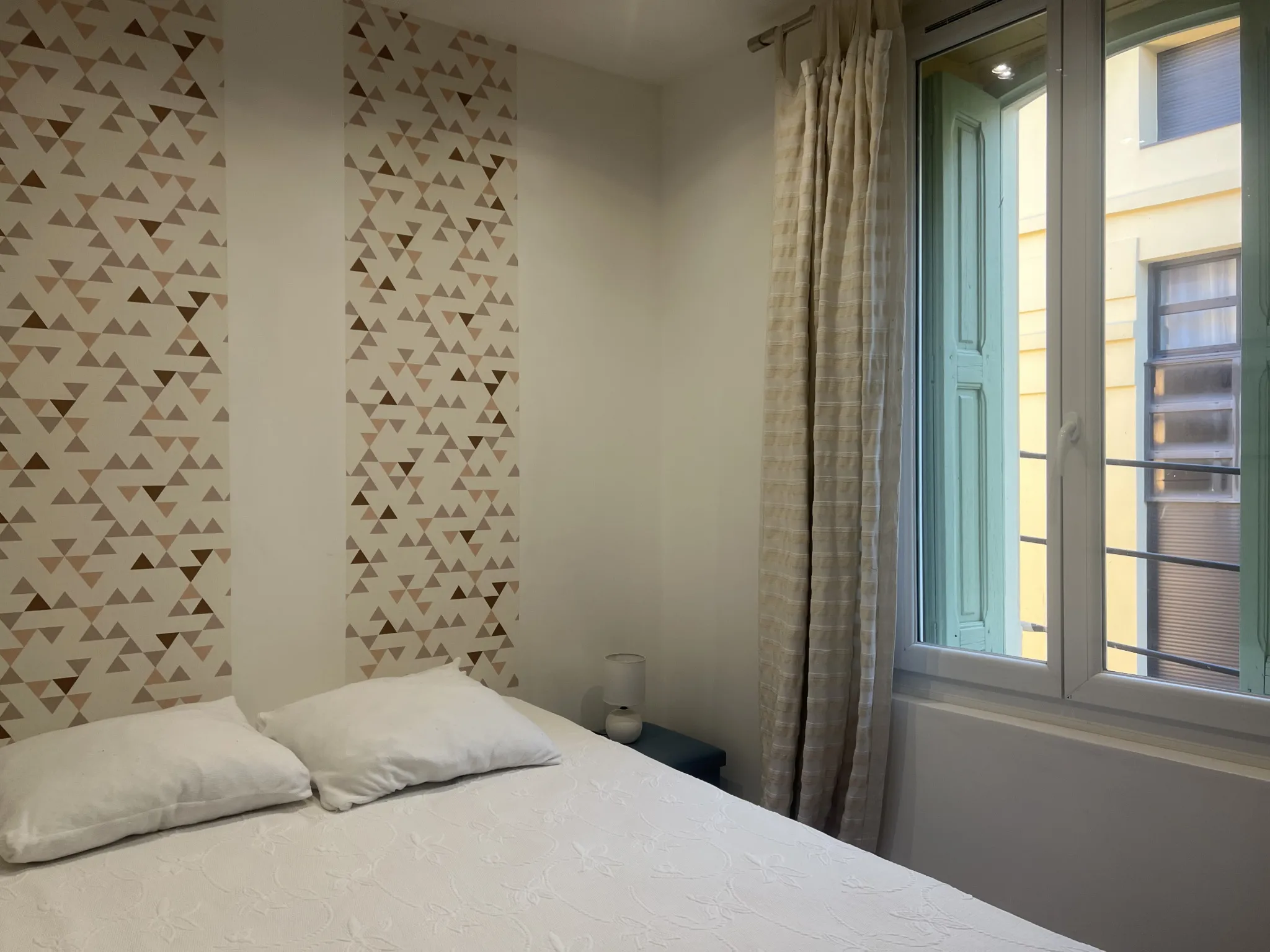 Appartement rénové avec 2 chambres à vendre à Port-Vendres 