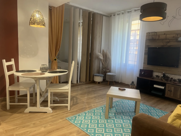 Appartement rénové avec 2 chambres à vendre à Port-Vendres