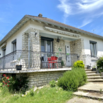 Maison familiale proche des lycées à Vierzon