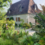 Charmante maison en pierre avec grange à vendre à Girac