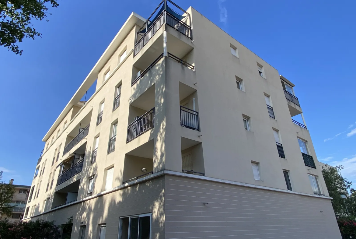 Appartement T2 en Rez-de-jardin à La Valette - Résidence récente avec parking 