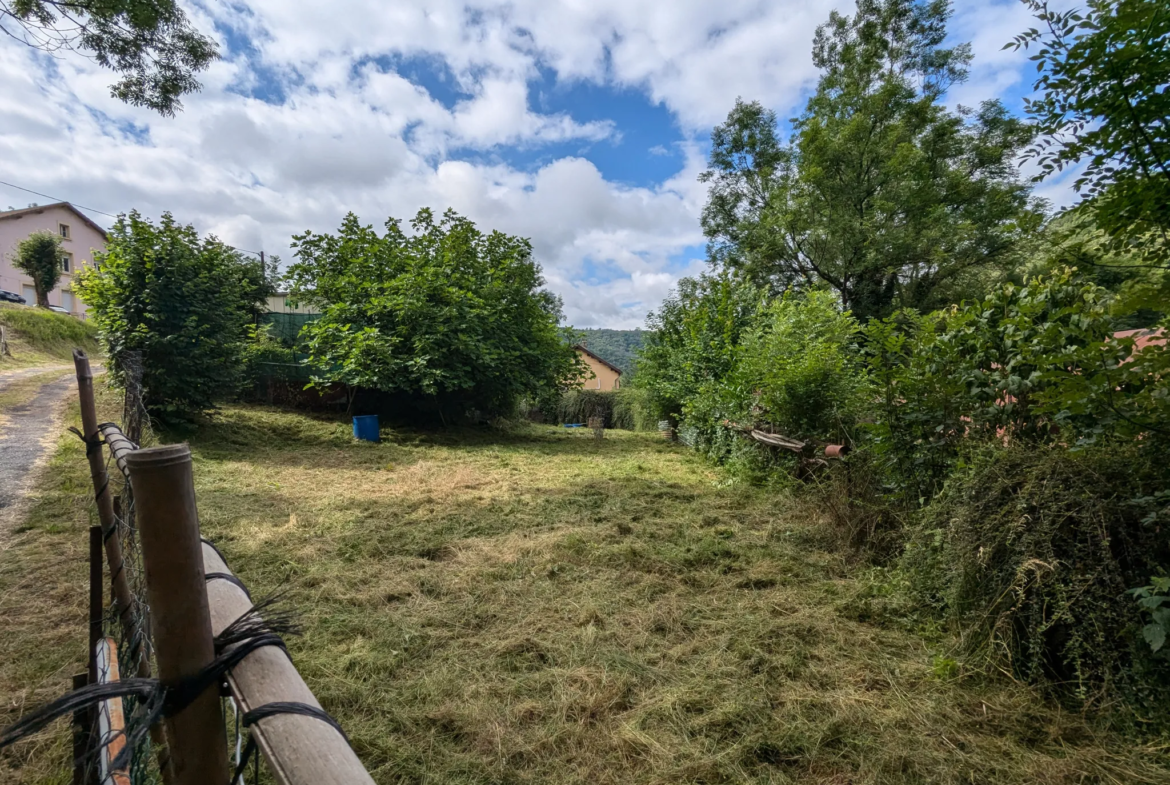 Vente Maison Individuelle à Laval de Cère - 3 Chambres 