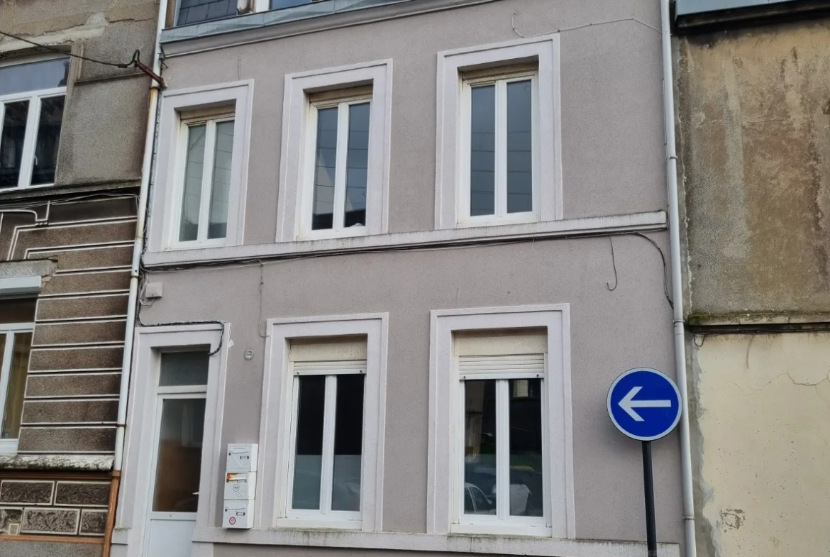 Immeuble de rapport en vente à Boulogne-sur-Mer - 3 T2 meublés 