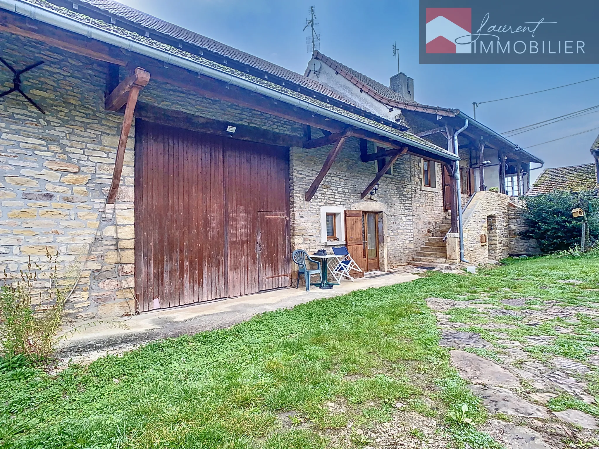 Maison en pierre à Nanton, viager occupé à vendre 