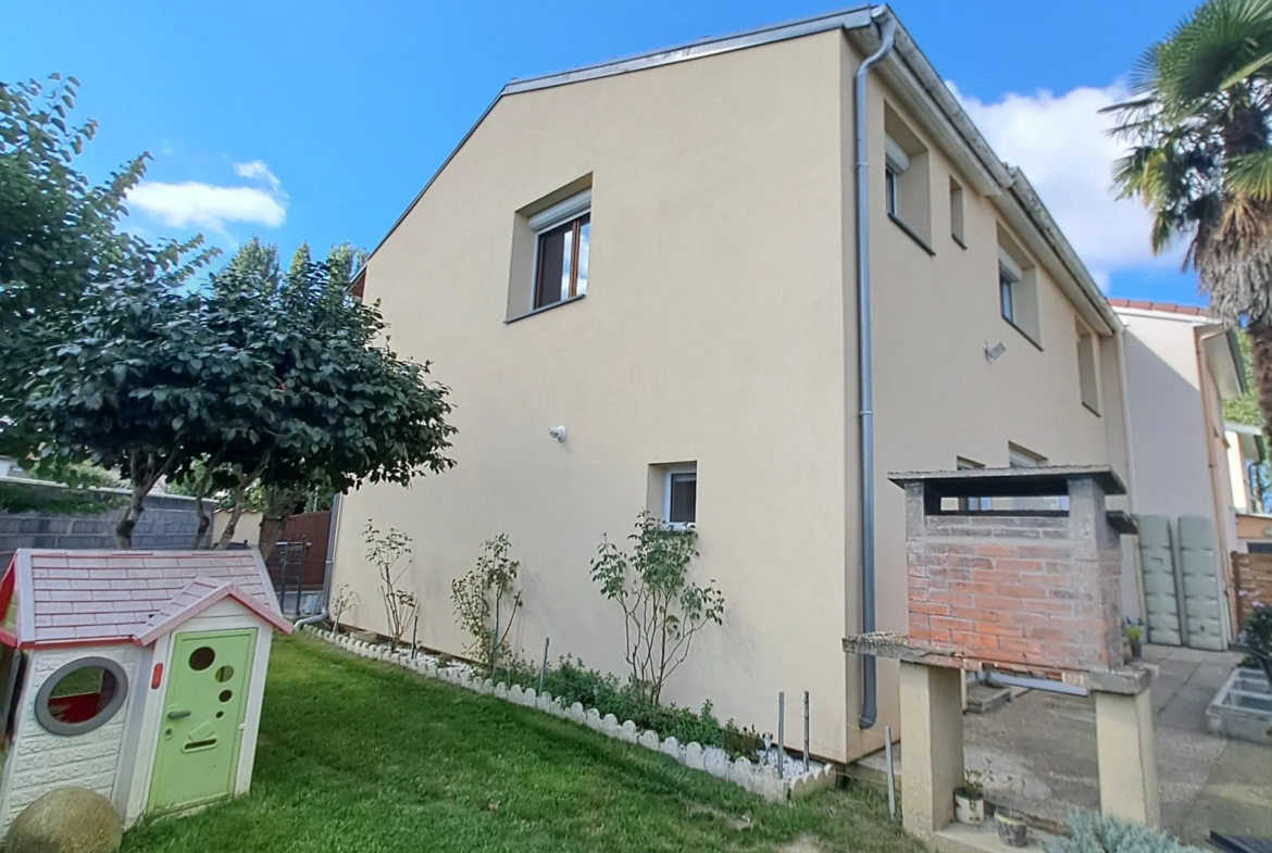 Maison avec jardin à Odos, 140 m2, 4 chambres 