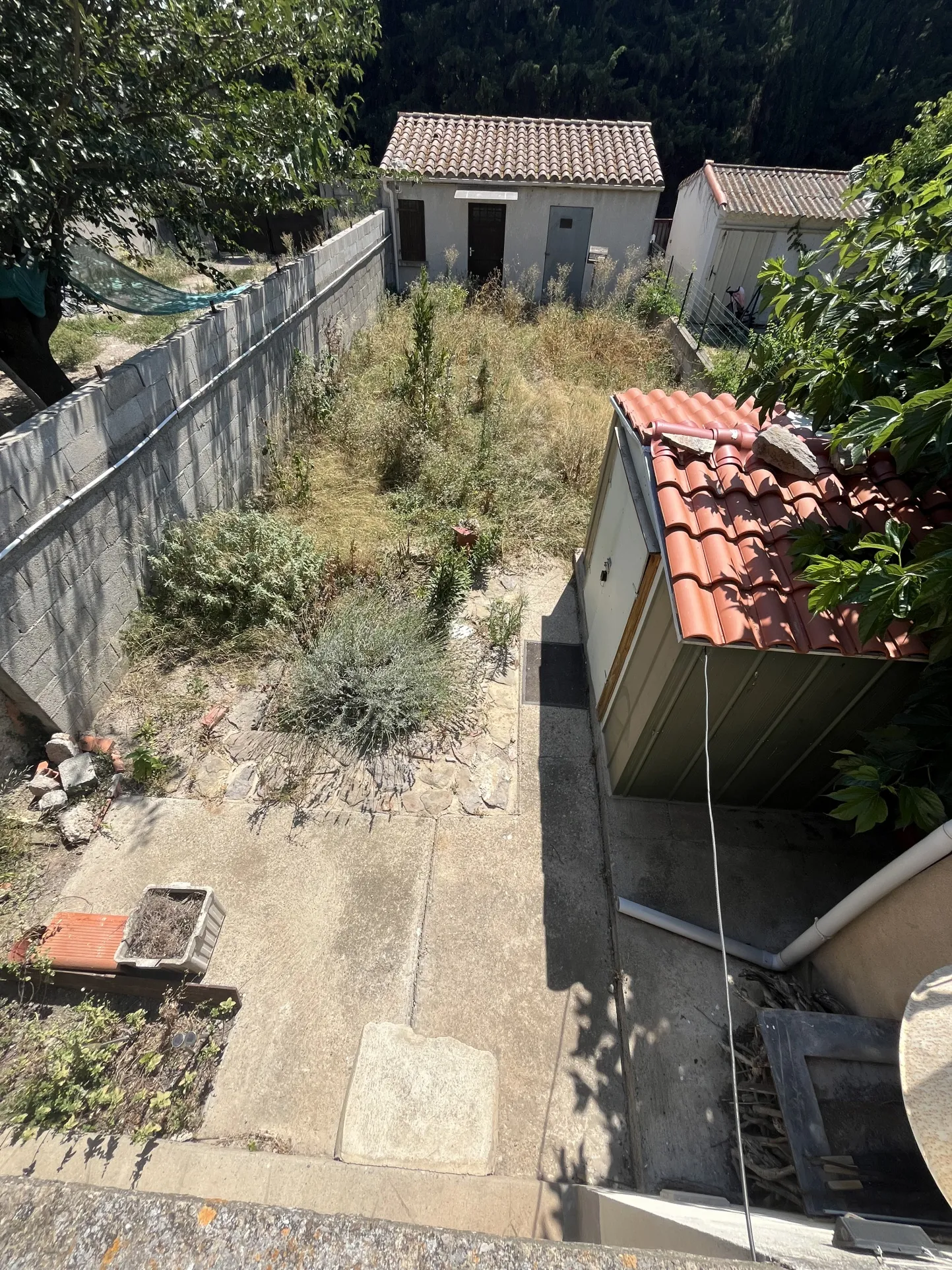 Maison de plain-pied avec jardin et garage à Lezignan-Corbieres 