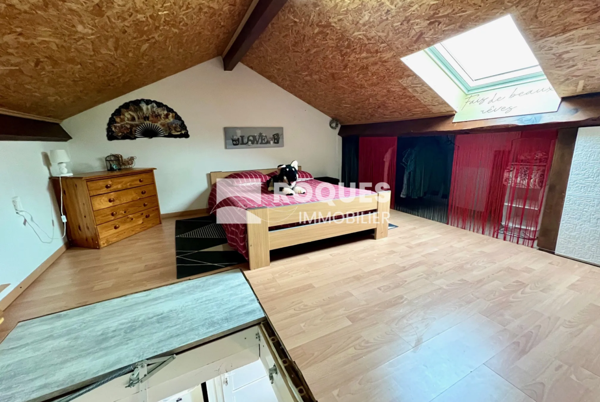 Maison entièrement rénovée à vendre à Millau - 245 000 € 