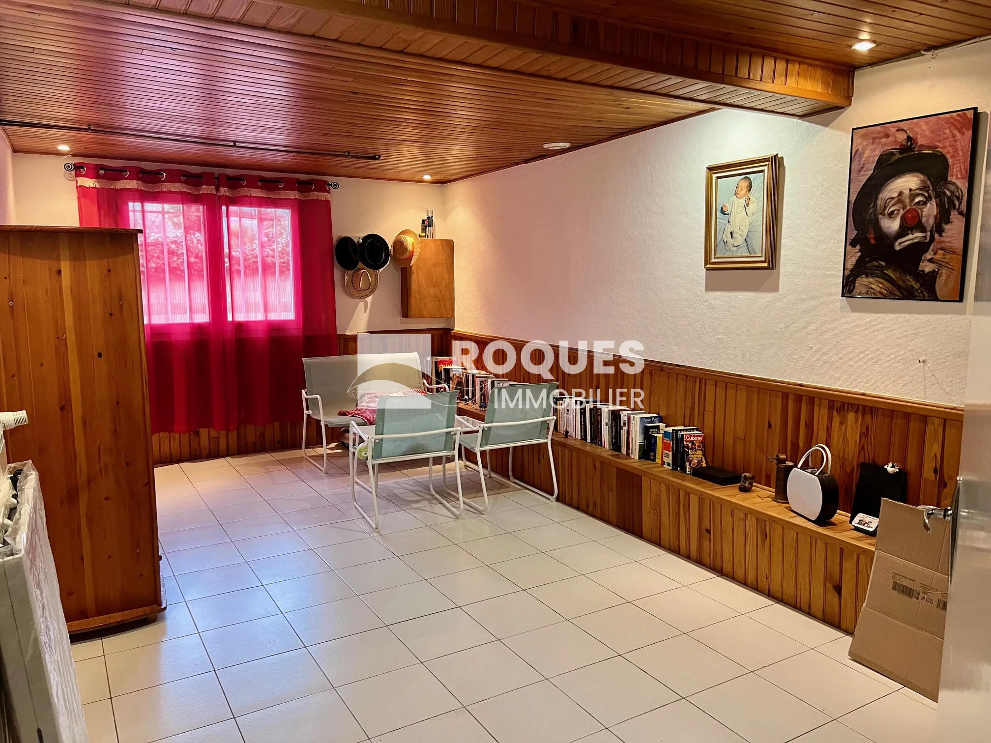 Maison entièrement rénovée à vendre à Millau - 245 000 € 