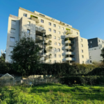 Spacieux T5 à Grenoble avec terrasse et vue dégagée