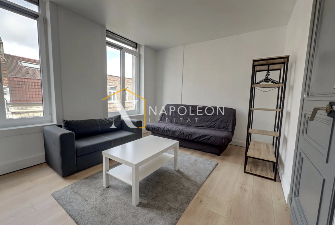 Appartement rénové à Lille, divisé en 2 studios proches de Sébastopol 