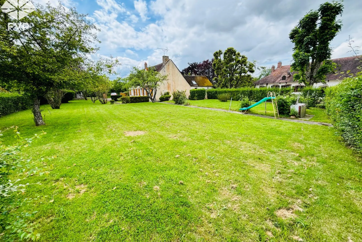 Maison de Campagne à Rénover à Douchy - Opportunité Unique 