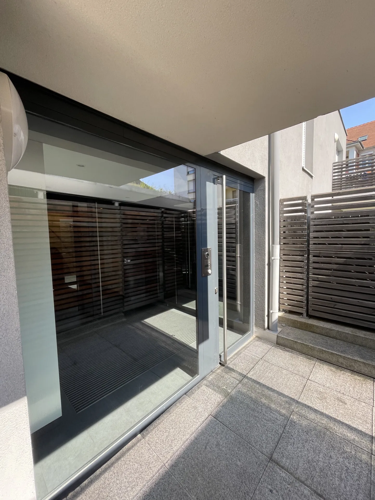 Appartement récent 3 pièces avec terrasse et jardin à Neudorf, Strasbourg 