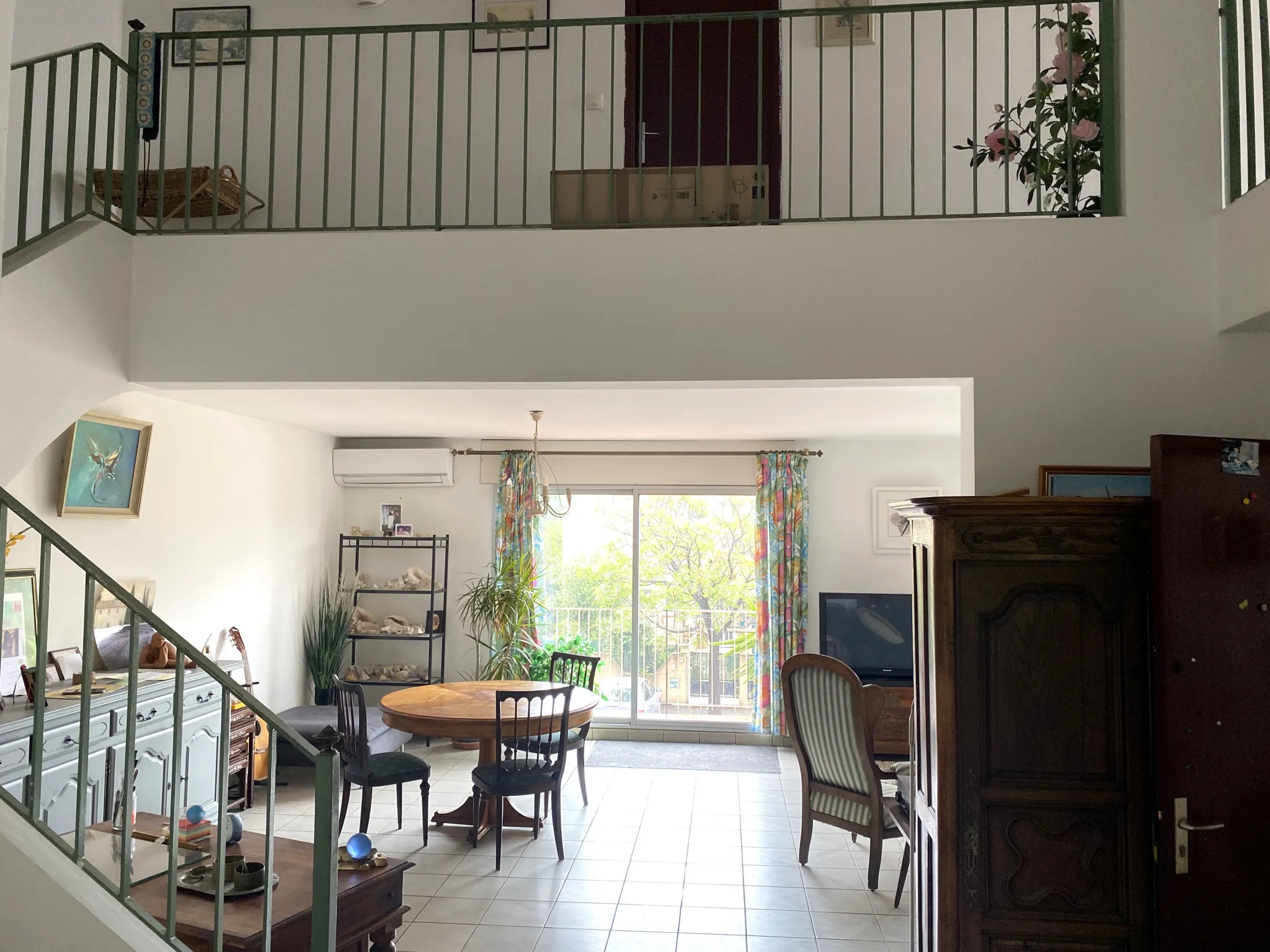 Maison de Ville avec Jardin et Garage à Perpignan Sud 