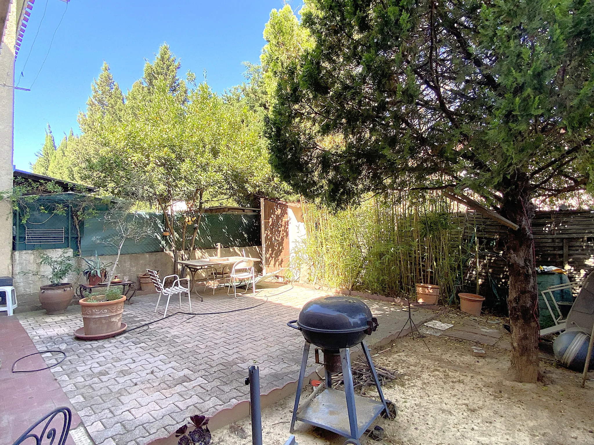 Maison de Ville avec Jardin et Garage à Perpignan Sud 