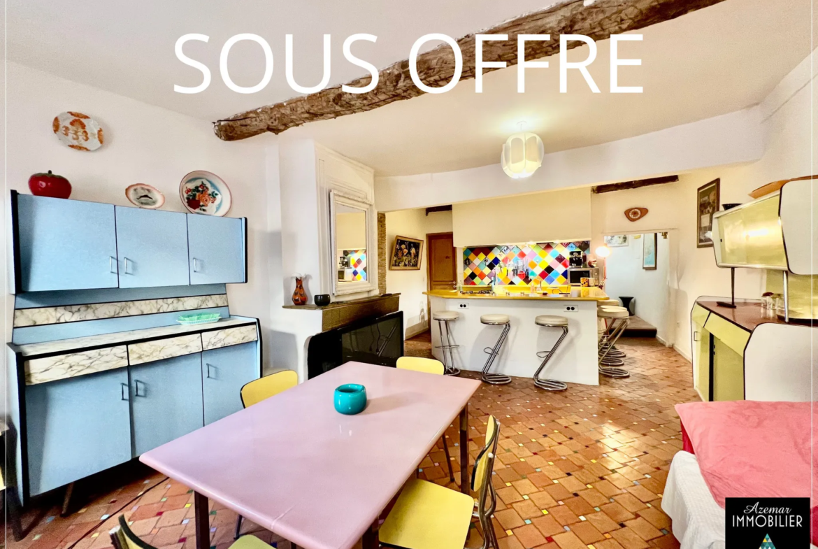 À vendre : Maison de village de 180m2 à Aups 