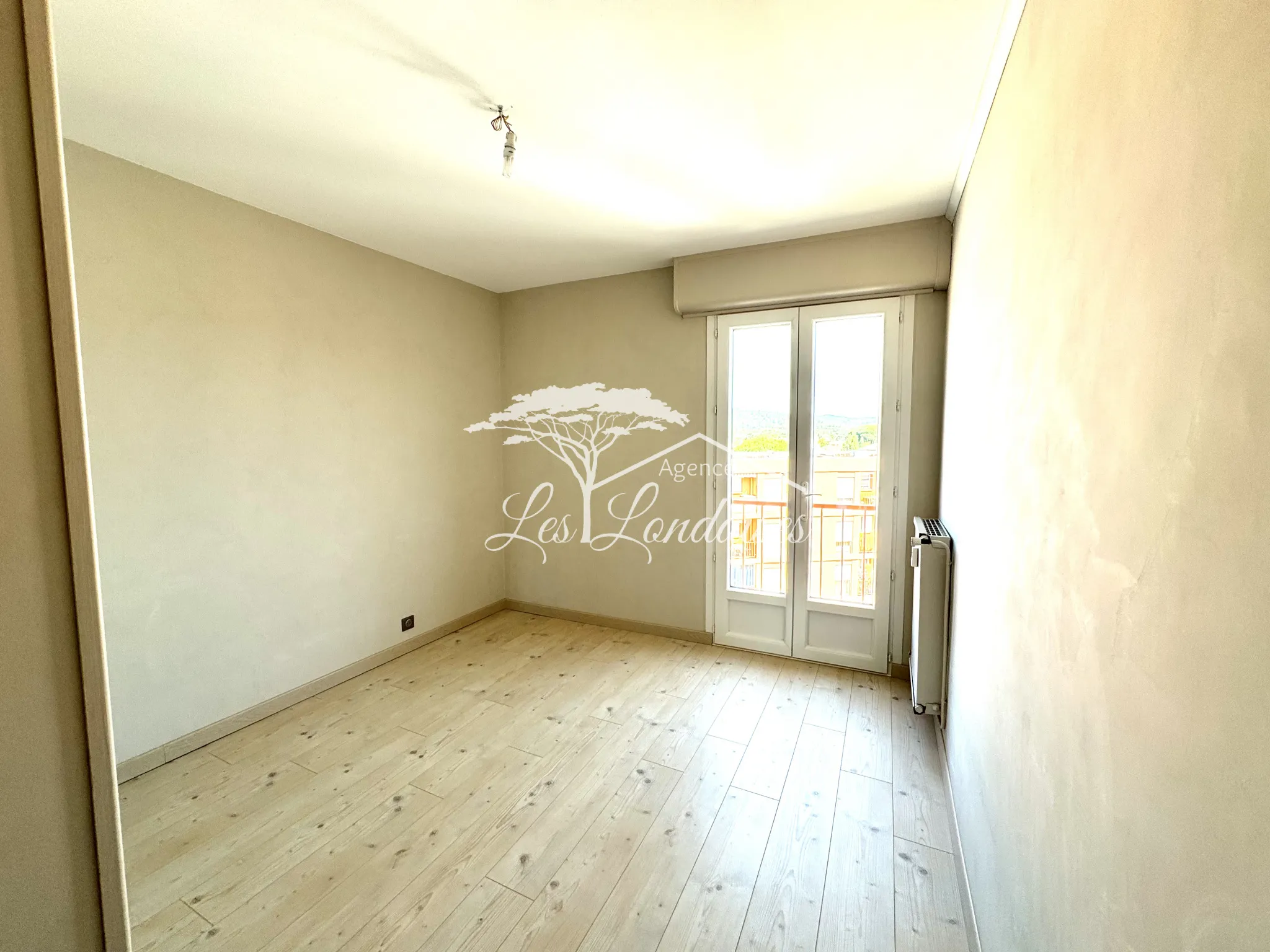 À vendre : Appartement de 75 m² avec 3 chambres au cœur de La Londe-les-Maures 