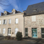 Immeuble à vendre à Juillac - 258 m² avec locaux commerciaux