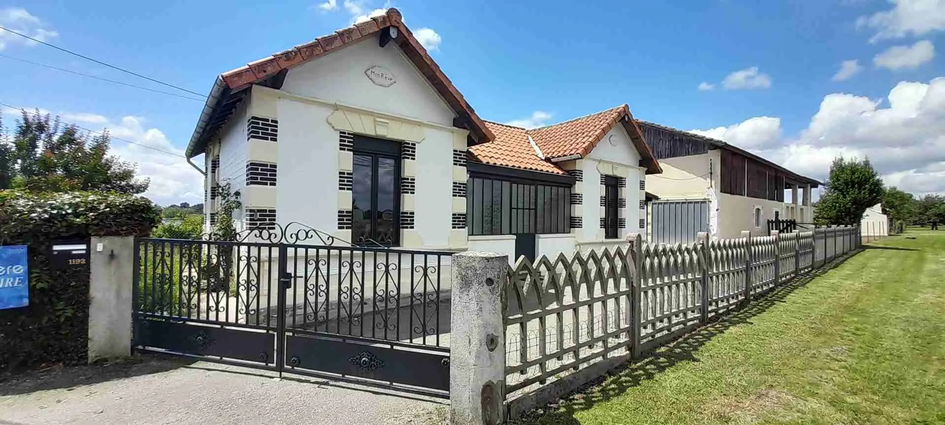 Maison en pierre de 1929 rénovée à St Aubin de Blaye 