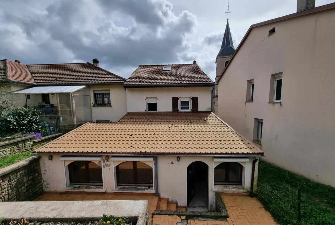 Belle maison mitoyenne à vendre à St Avold - 3 chambres, 136 m² 