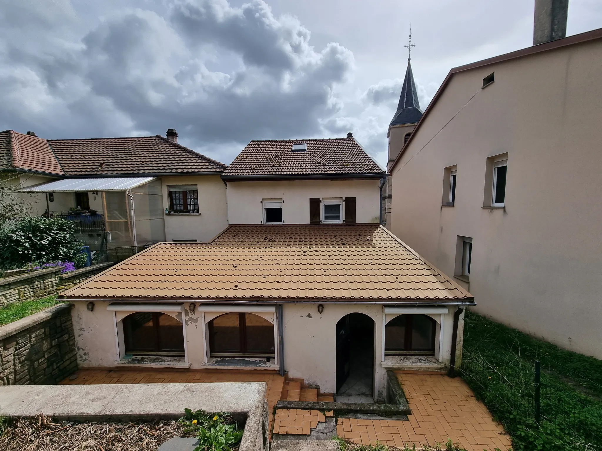 Belle maison mitoyenne à vendre à St Avold - 3 chambres, 136 m² 