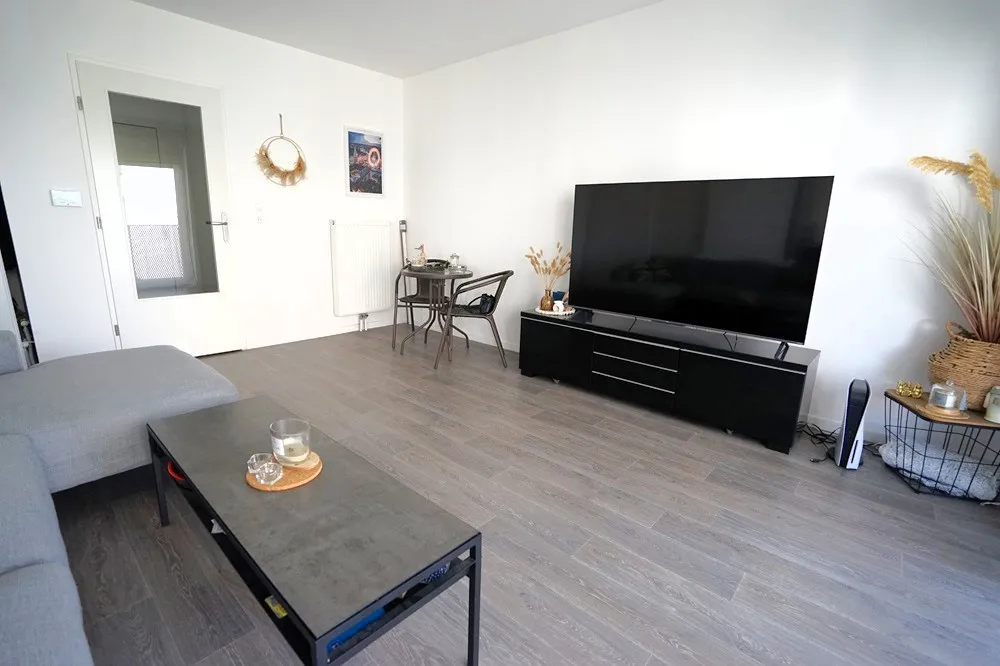 Appartement T3 lumineux à vendre à Roncq - Loggia et stationnement privatif 