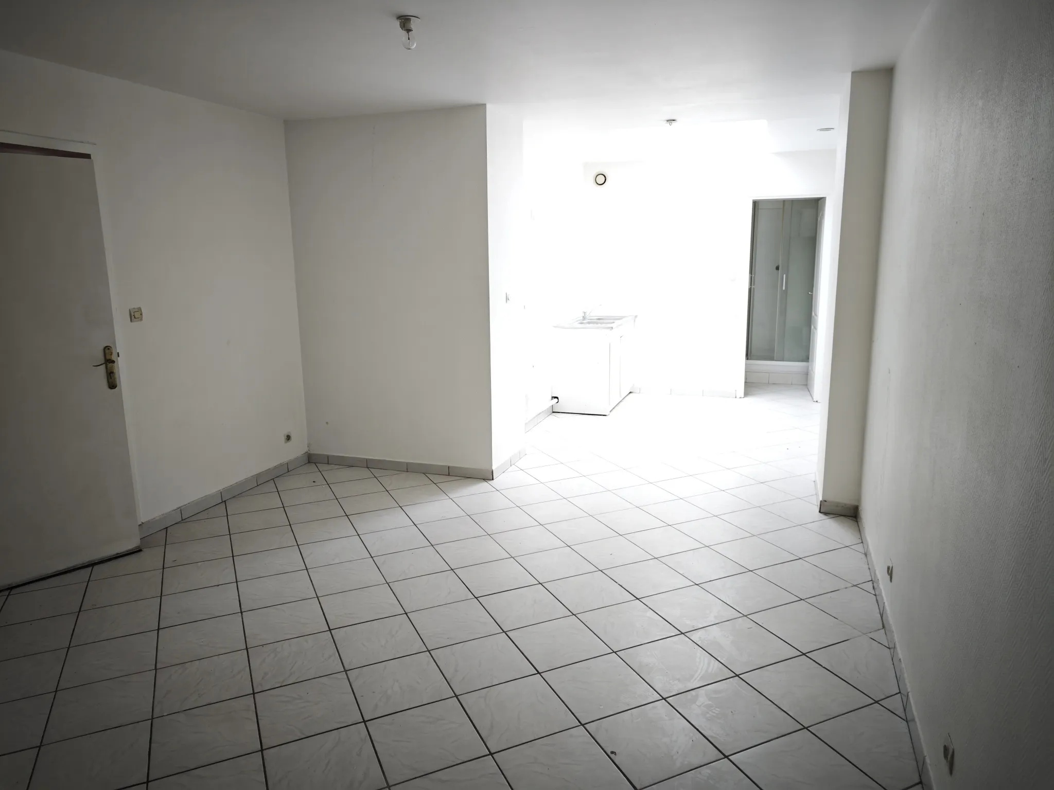 À Vendre : Immeuble de 190 m2 à Roubaix pour 264 000 € 