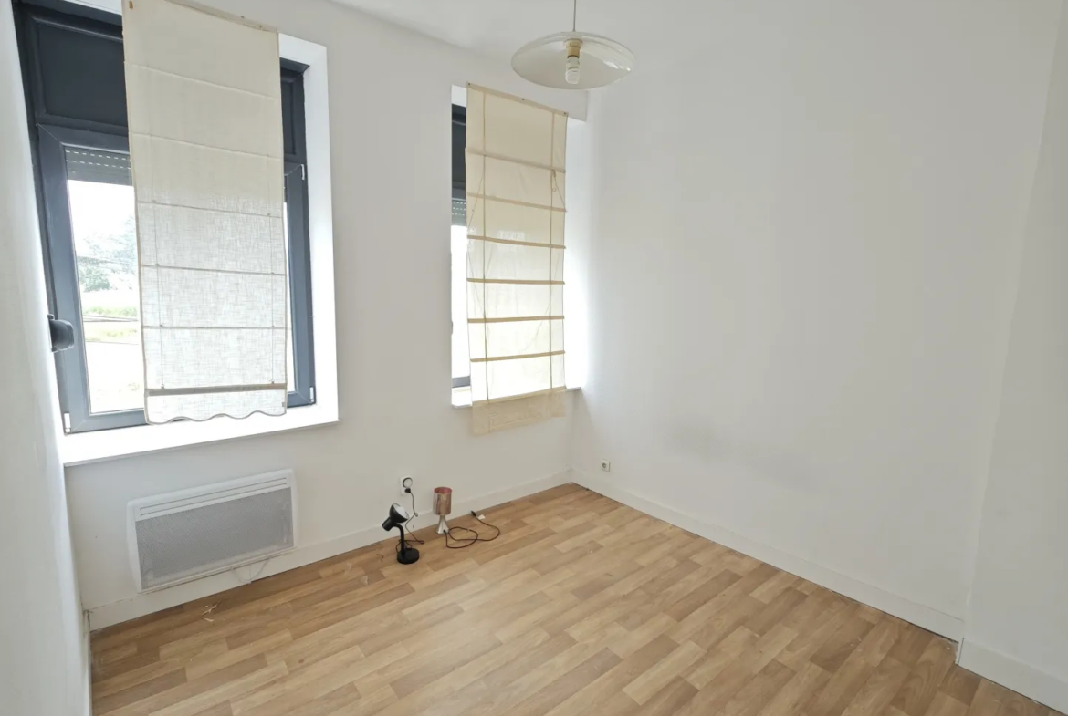 À Vendre : Immeuble de 190 m2 à Roubaix pour 264 000 € 