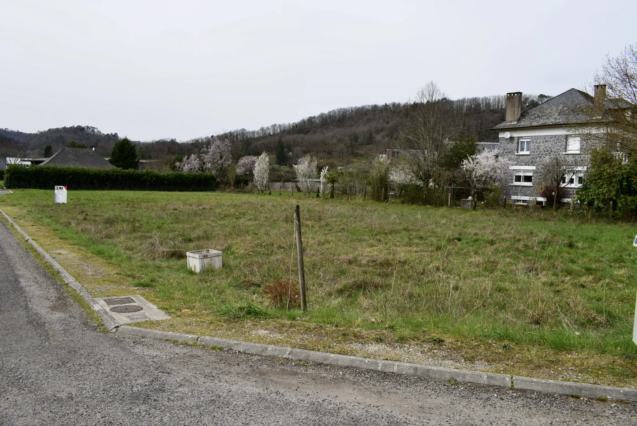 Terrain à bâtir de 1003 m² à Argentat-sur-Dordogne à vendre 