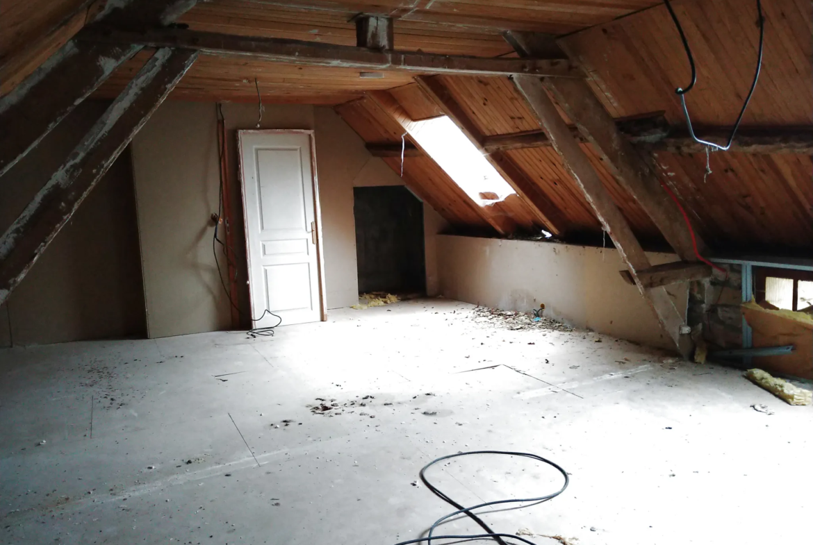 Maison de 123 m² à rénover à Lignières-Orgeres 