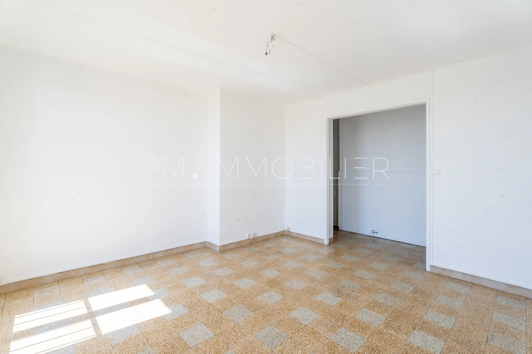 À vendre : Appartement 2 pièces avec vue à Sainte Marguerite, Marseille 